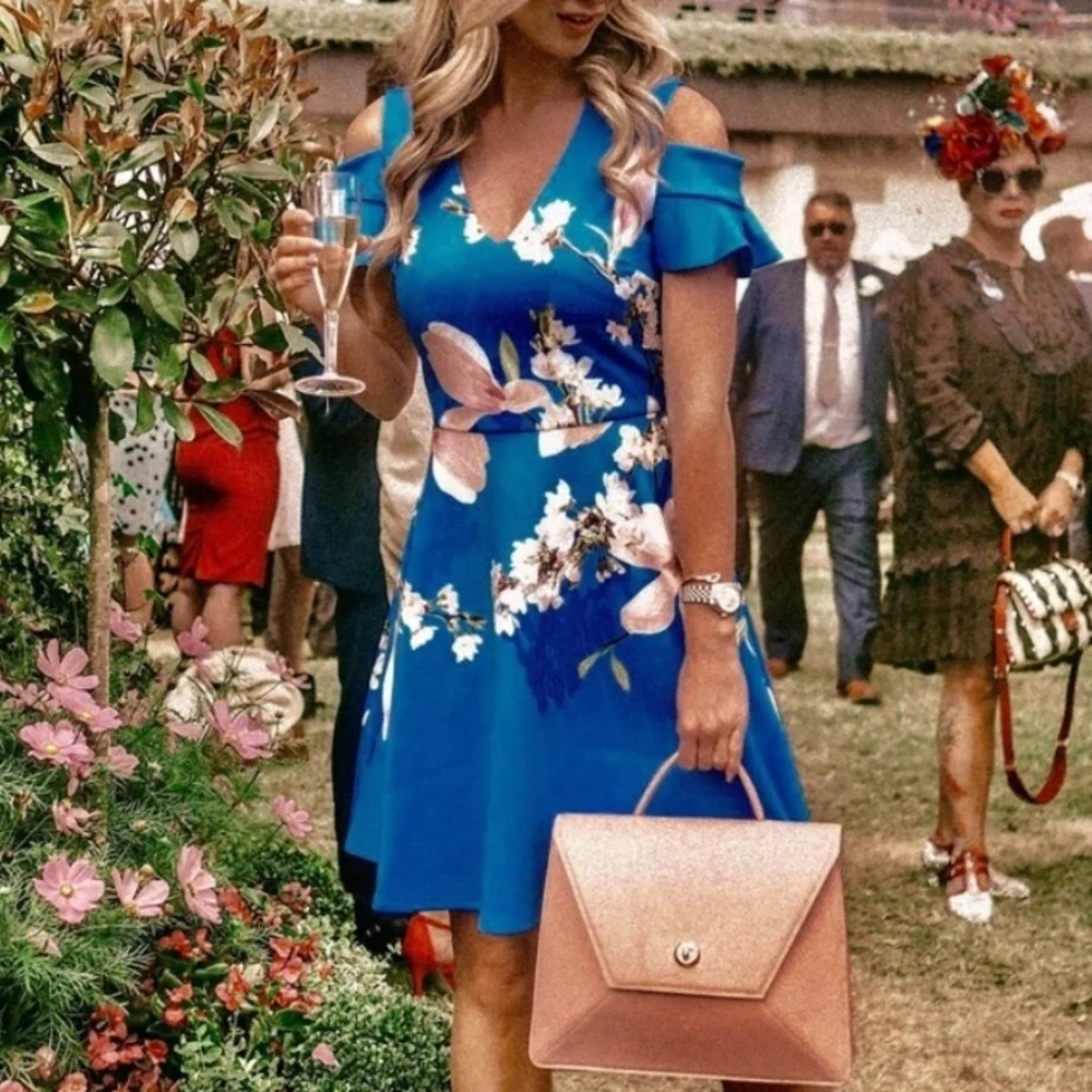 Harmony Print shoulder cap sleeve wedding guest dress. Absolutely beautiful 🤩